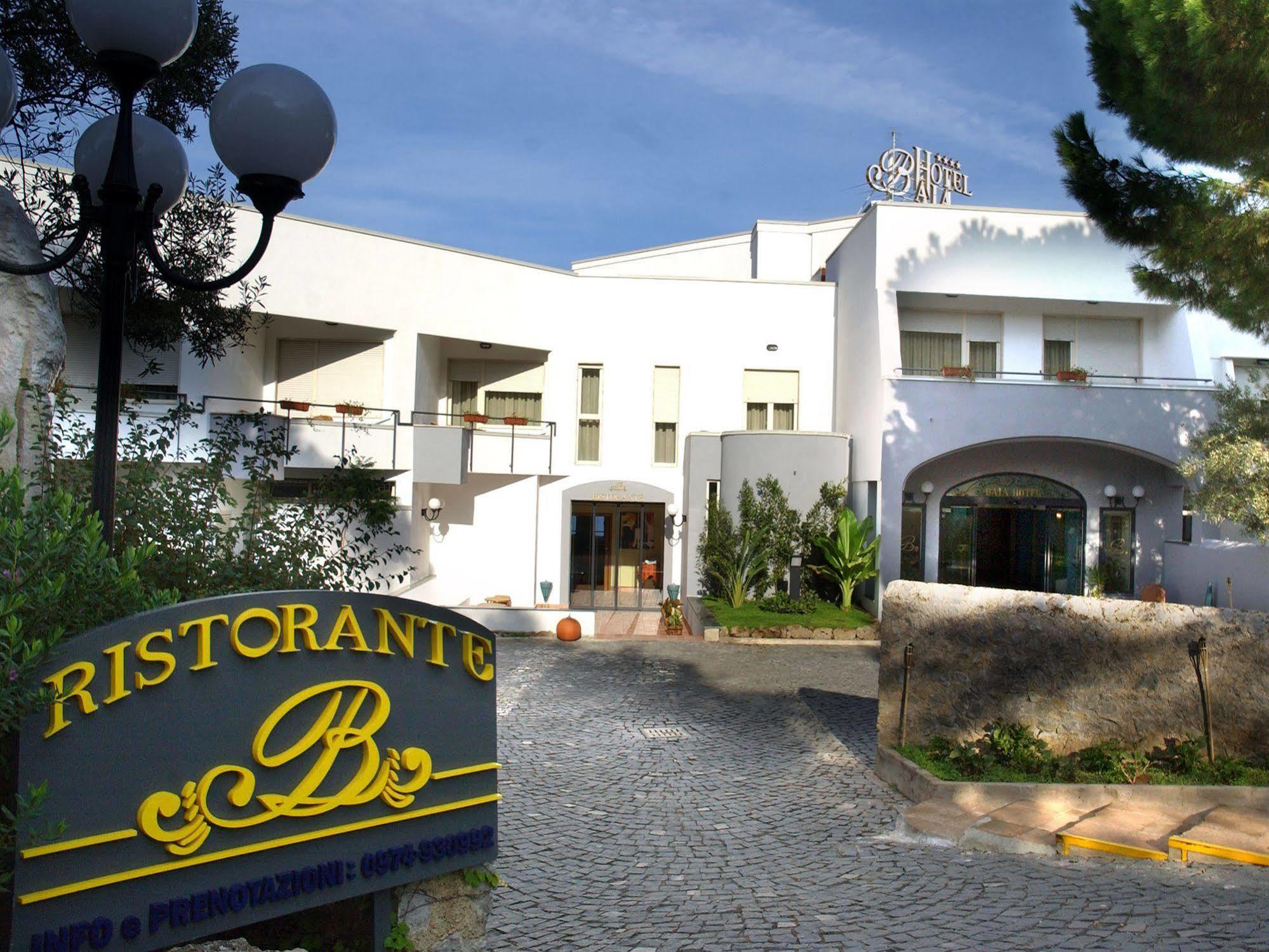 Hotel Baia ปาลีนูโร ภายนอก รูปภาพ